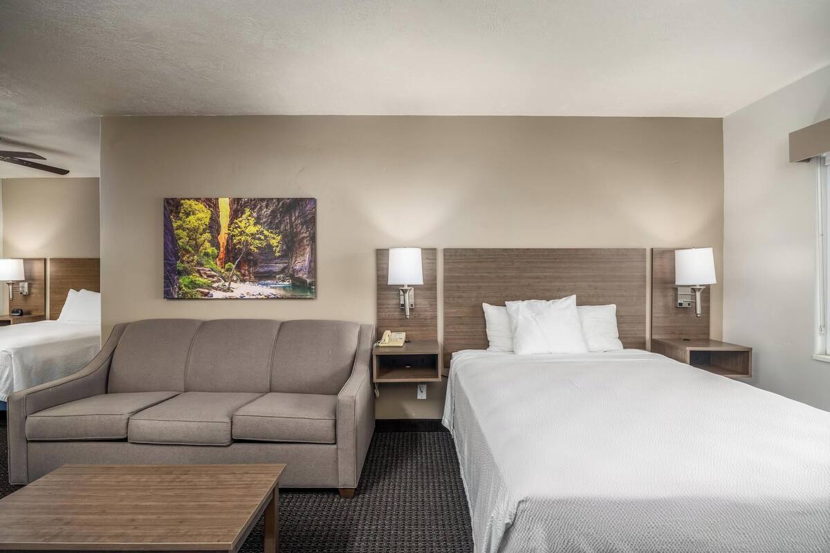 Family Room, Multiple Beds | Desk, iron/ironing board, cribs (free), WiFi (free)