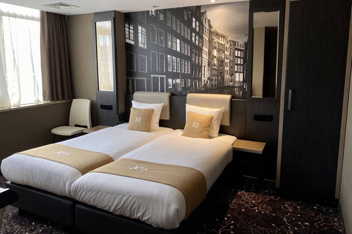 Kamar Twin | Meja kerja, Wi-Fi gratis, dan seprai linen