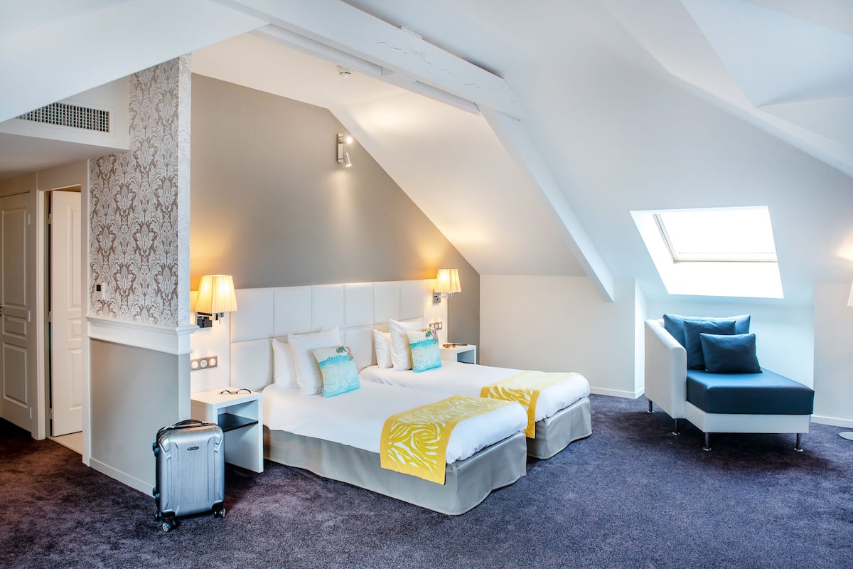 Suite (Privilege)