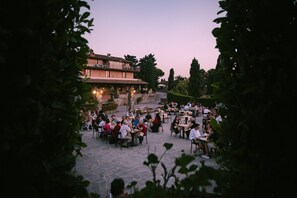Aire de restauration