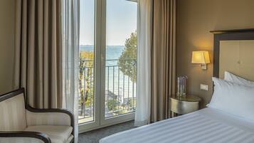 Suite, balcon, vue lac