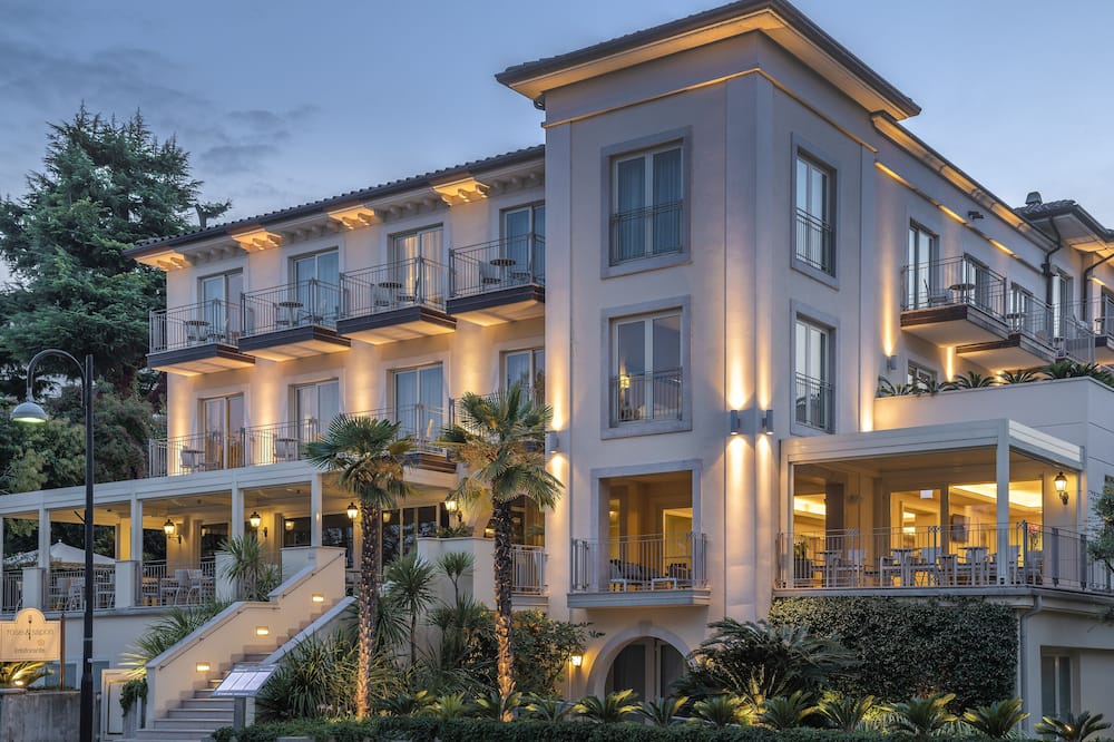 Villa Rosa Hotel