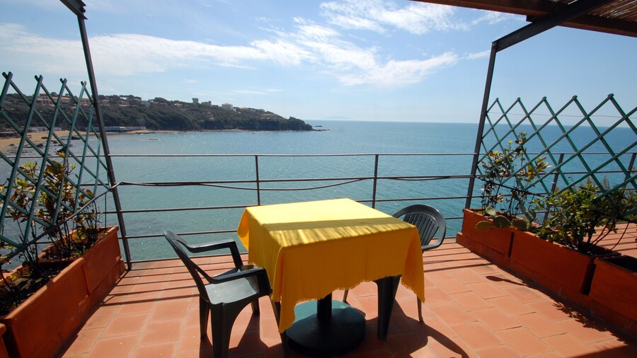 Hotel Ristorante Baia del Sorriso