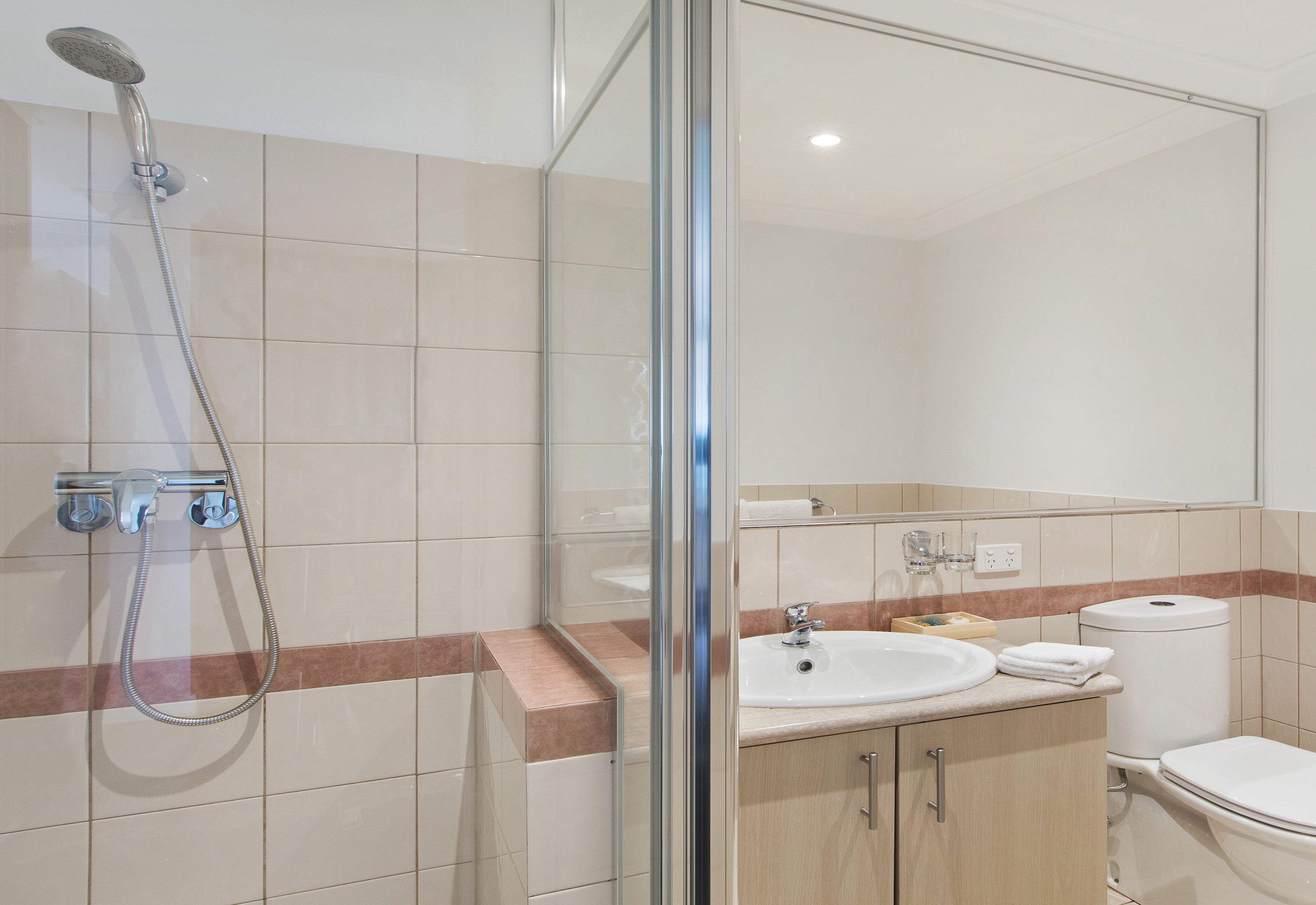 The Peninsula Riverside Serviced Apartments — image 9