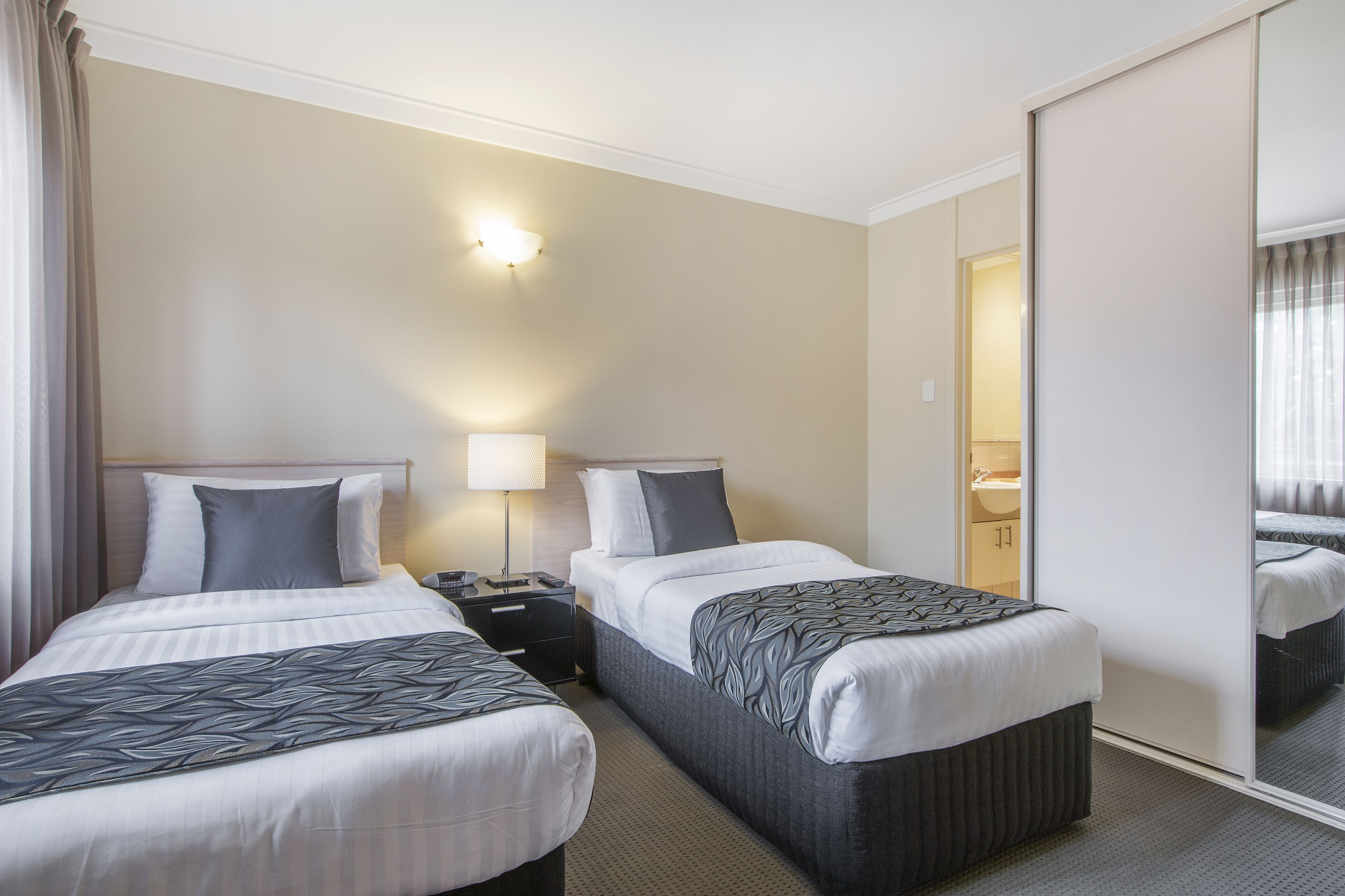 The Peninsula Riverside Serviced Apartments — image 8
