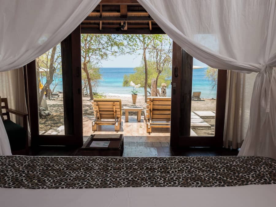 Premium bedding, pillow-top beds, minibar, in-room safe