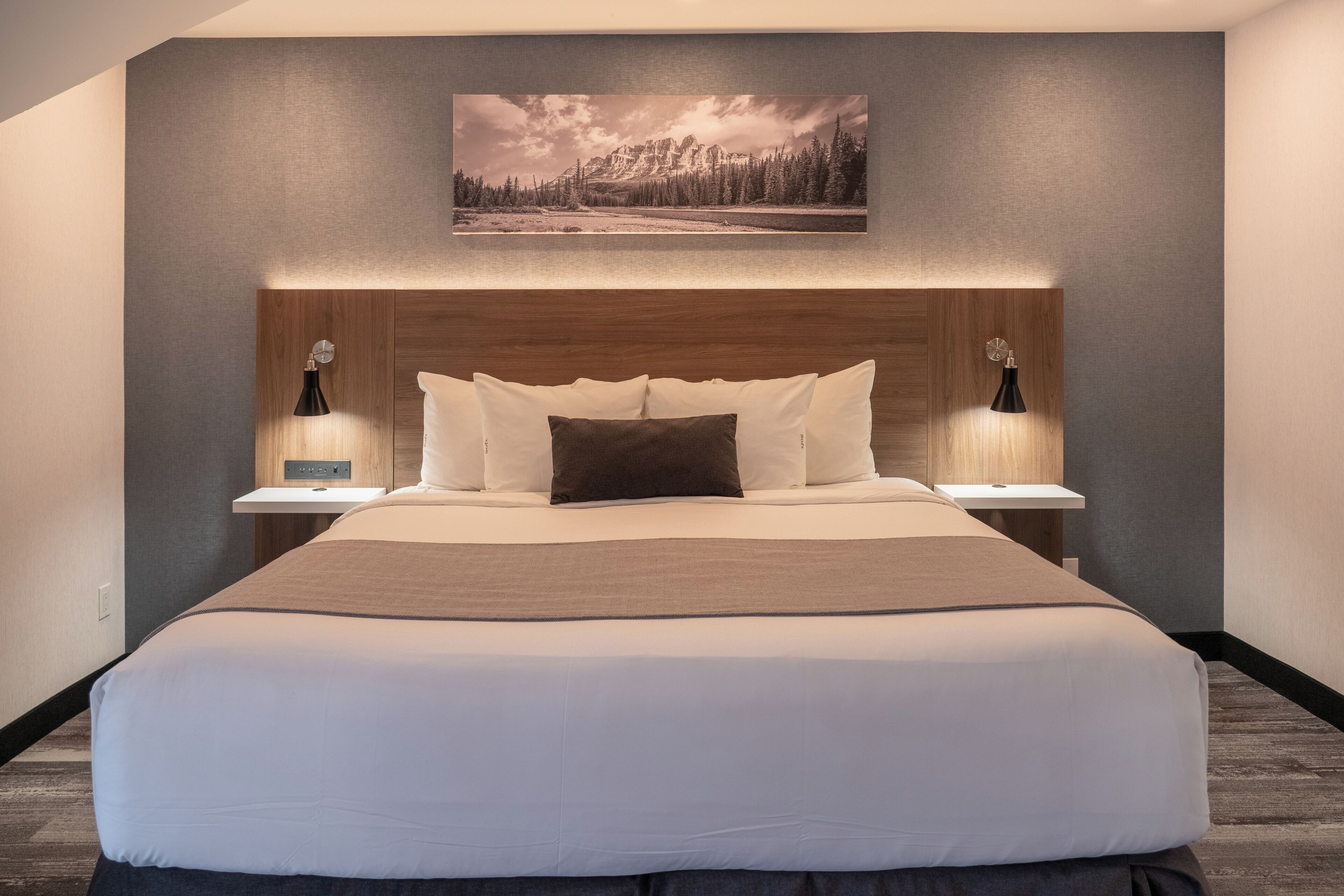 슈피리어룸, 킹사이즈침대 1개, 분사식 욕조 | 저자극성 침구, 무료 WiFi, 침대 시트