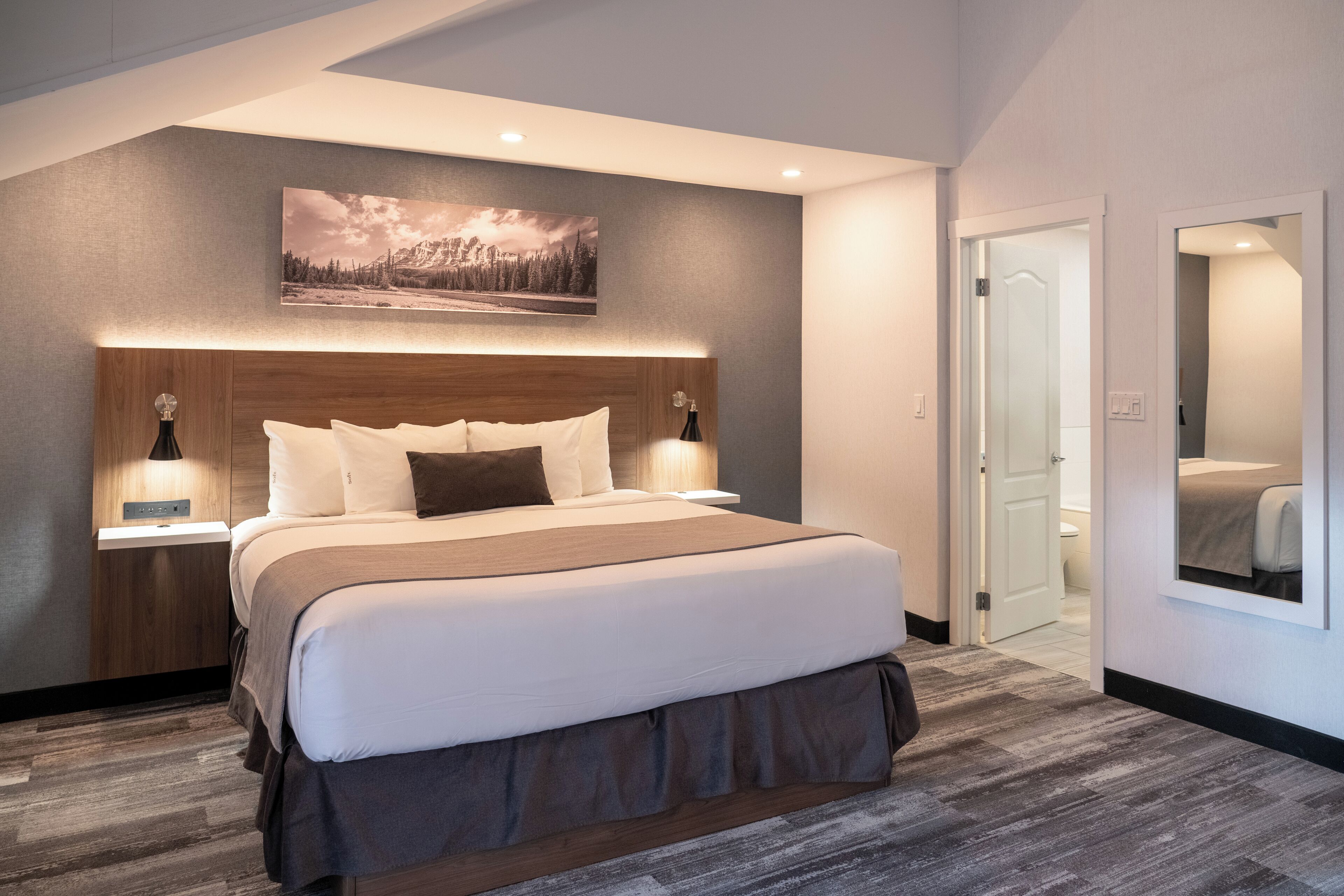 Rom – superior, 1 kingsize-seng, massasjebadekar | Allergitestet sengetøy, wi-fi (inkludert) og sengetøy