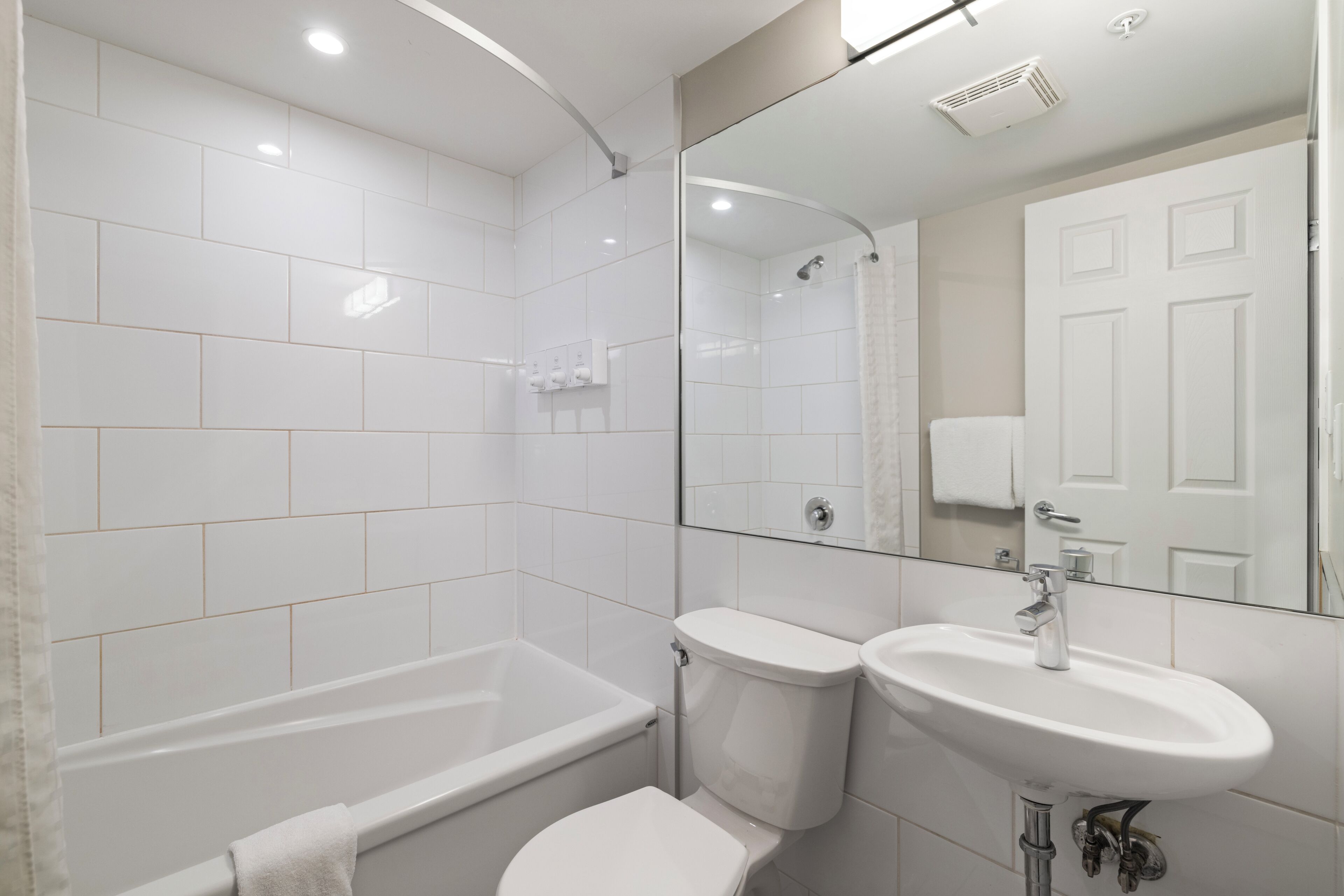 Habitación estándar, 2 camas de matrimonio | Baño
