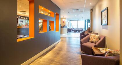 Premier Inn Portsmouth Port Solent