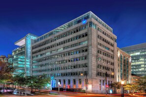 Exterior - W Montreal (Montreal)