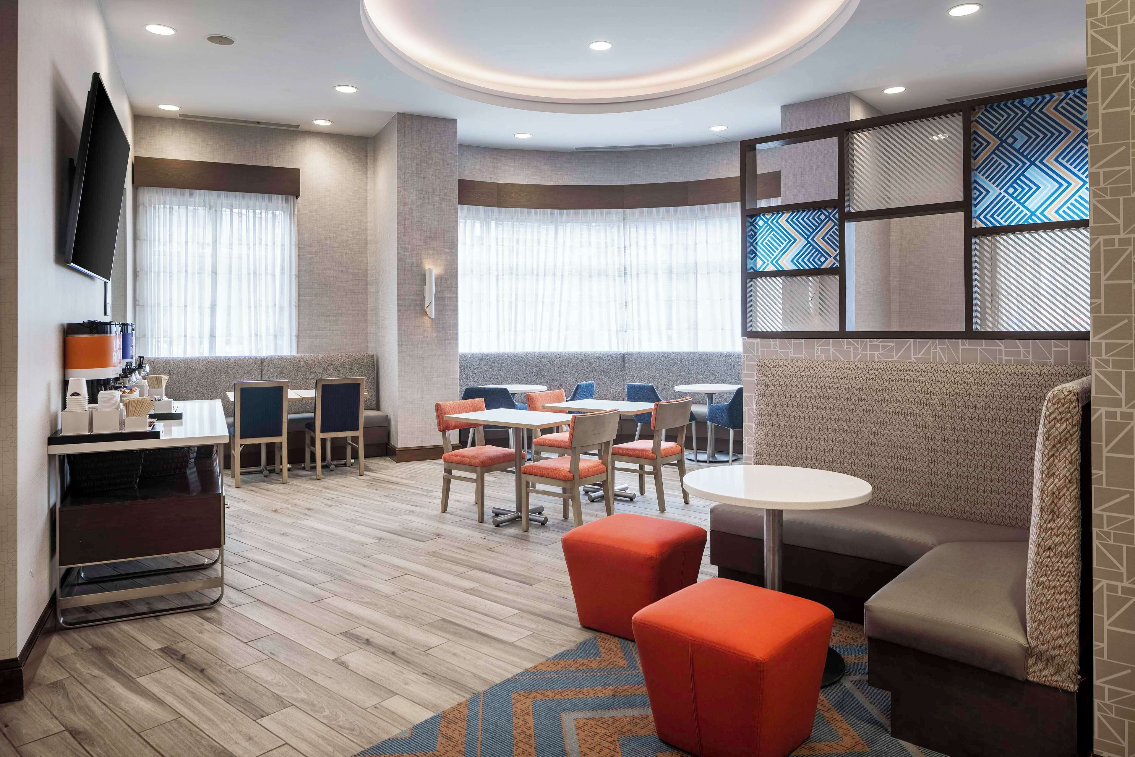 Free daily on-the-go breakfast 