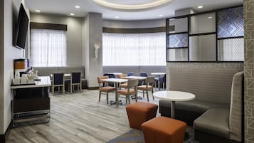 Desayuno para llevar incluido todos los días