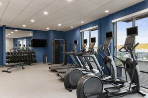 Fitness facility - Hampton Inn & Suites Bremerton (Bremerton)