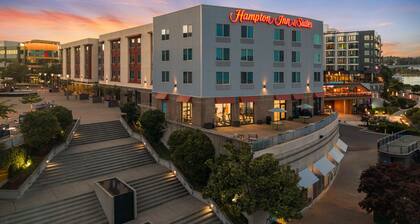 Hampton Inn & Suites Bremerton