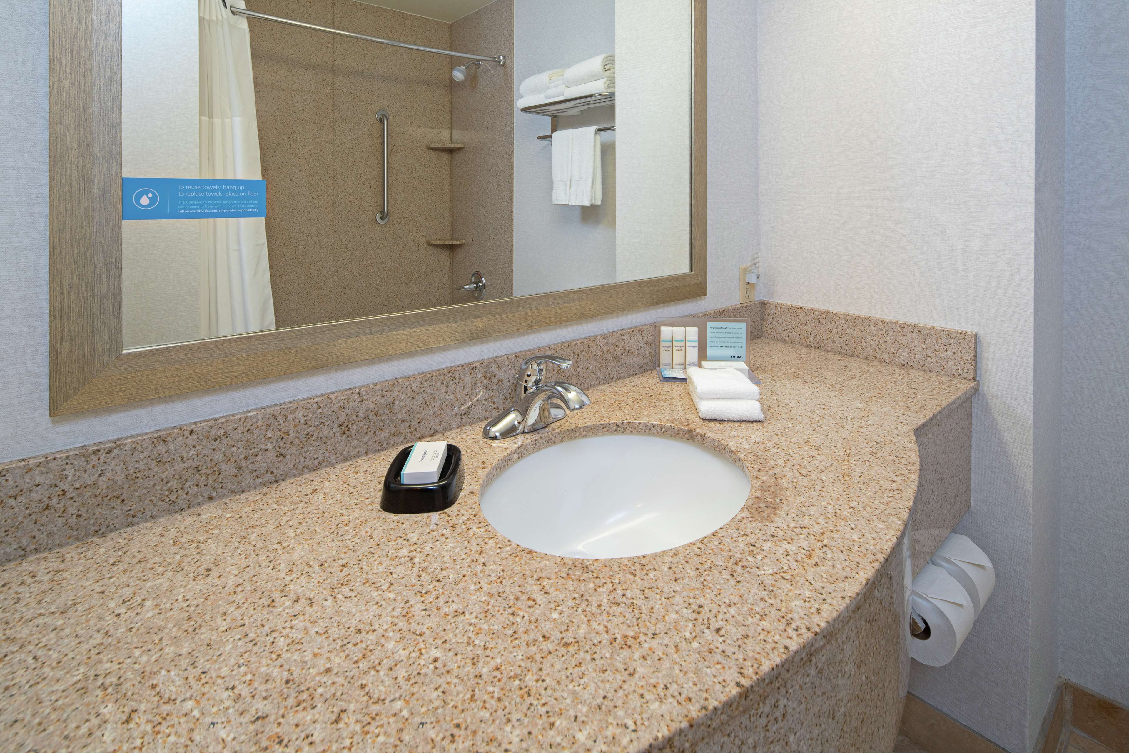 combined shower/bathtub, free toiletries, hair dryer, towels