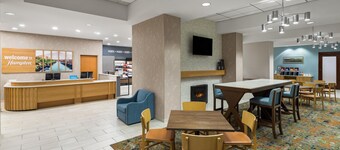Hampton Inn & Suites Bremerton