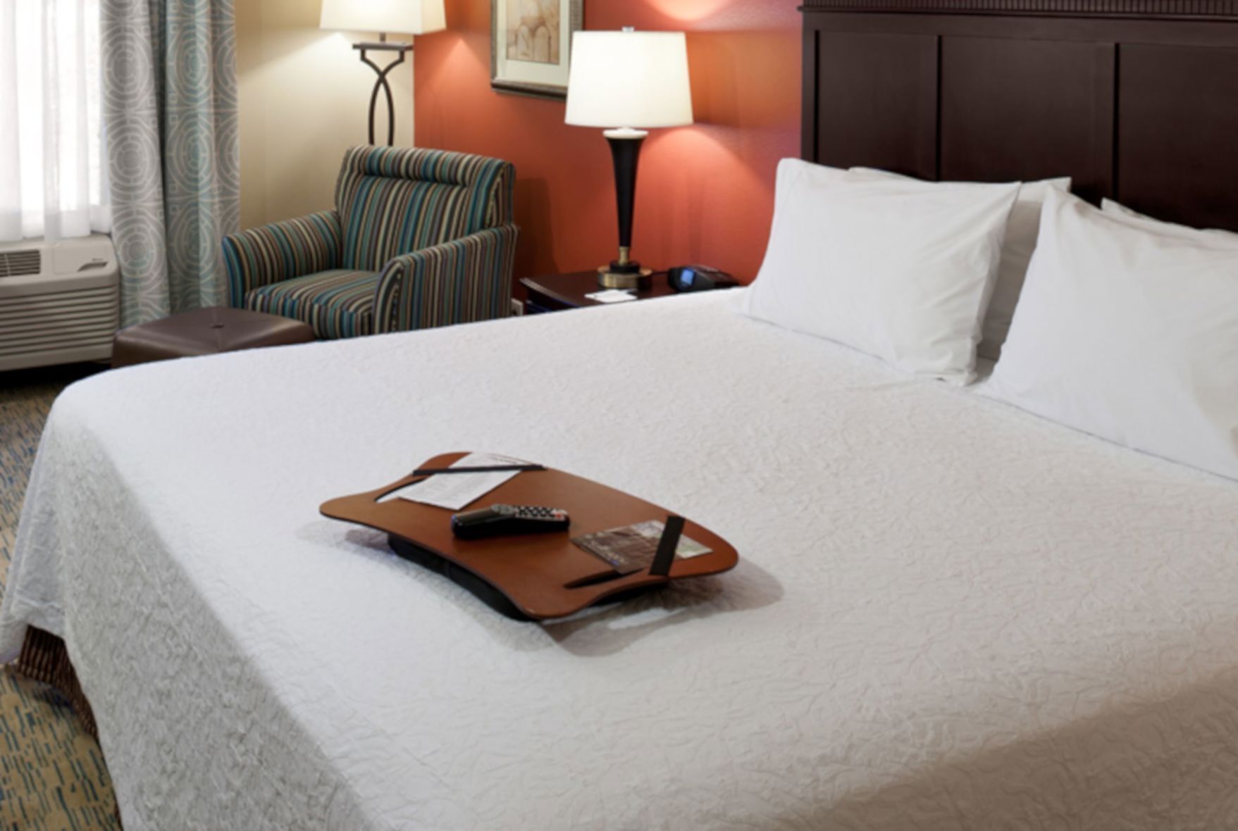 Premium bedding, in-room safe, laptop workspace, blackout curtains