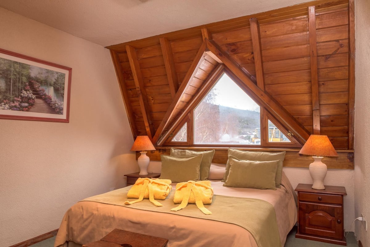3 chambres, lit avec matelas en mousse à mémoire, coffre-fort