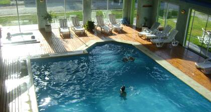Village Catedral Hotel Resort & Spa