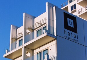 Exterior - Hotel on Devonport (Tauranga)