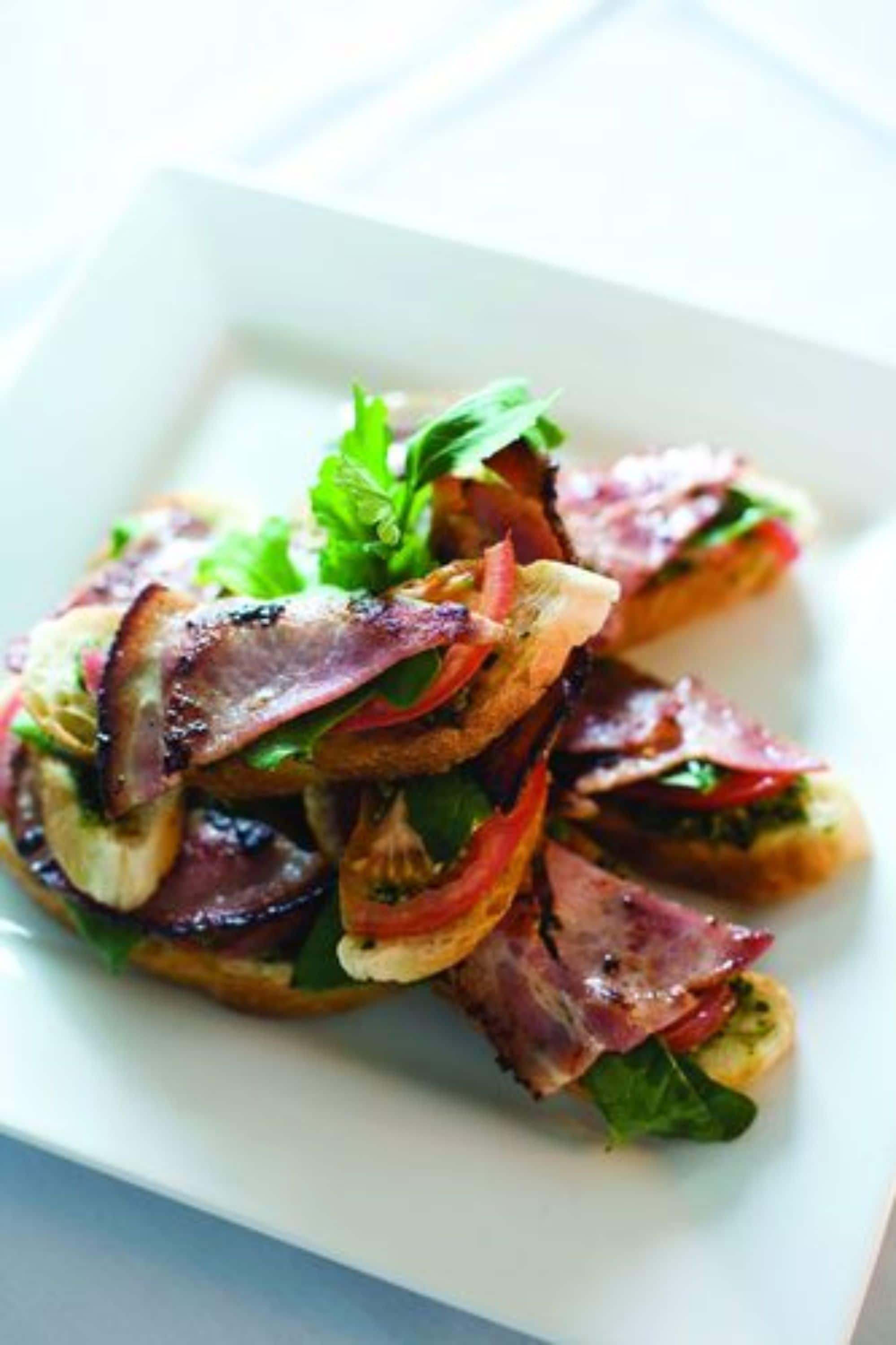 daily cooked-to-order breakfast for a fee