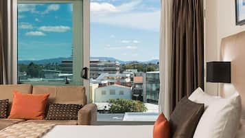 Executive Room | Desk, blackout curtains, iron/ironing board, free WiFi