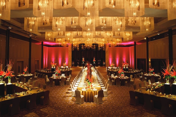 Banquet hall