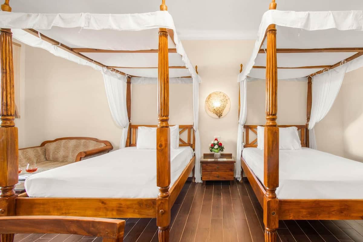 Elisir Twin Room - Pool View