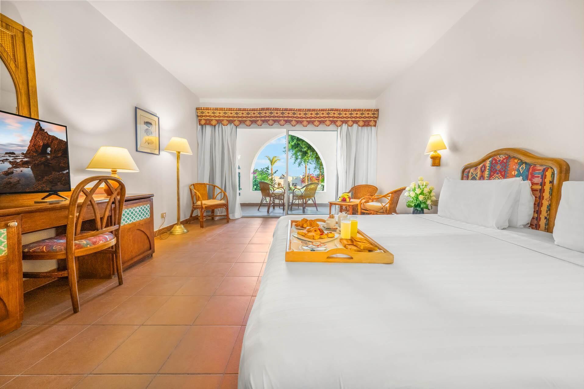 Bella vista Queen or Twin Room - Sea , Pool & Garden View