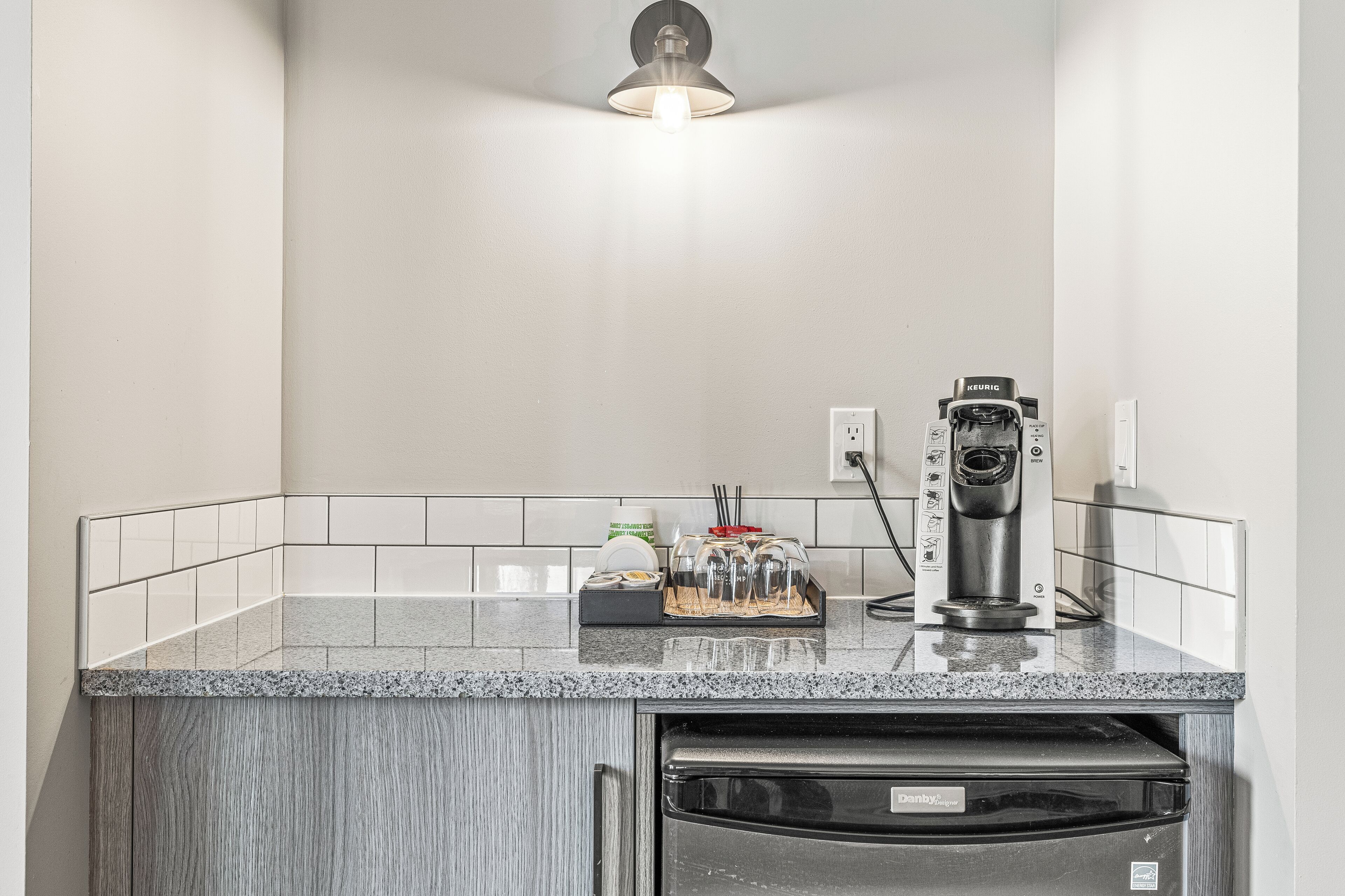 double room | private kitchen | fridge, coffee/tea maker