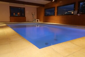 Indoor pool, outdoor pool - Hôtel Chris-tal (Les Houches)