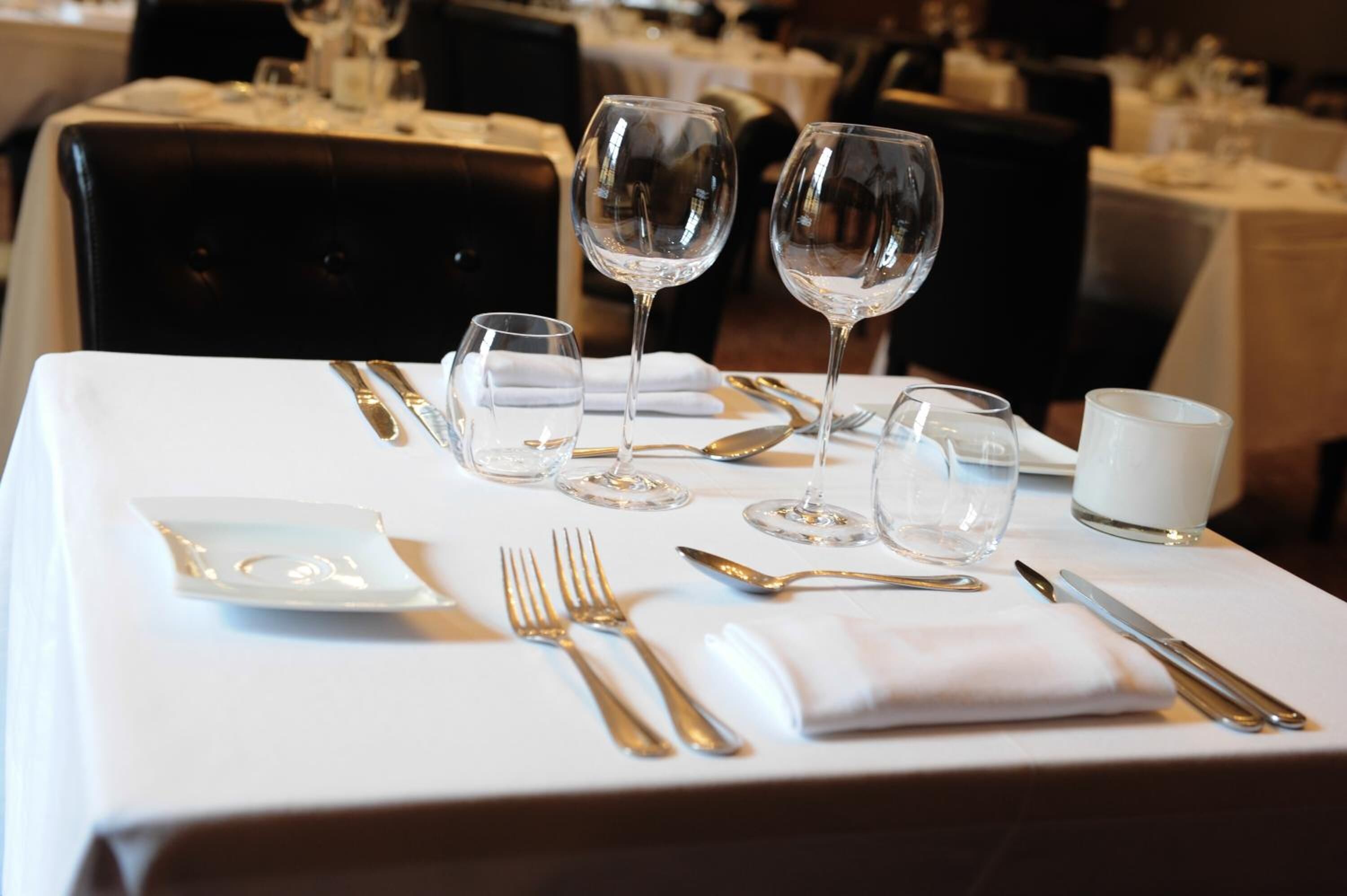 lunch and dinner served