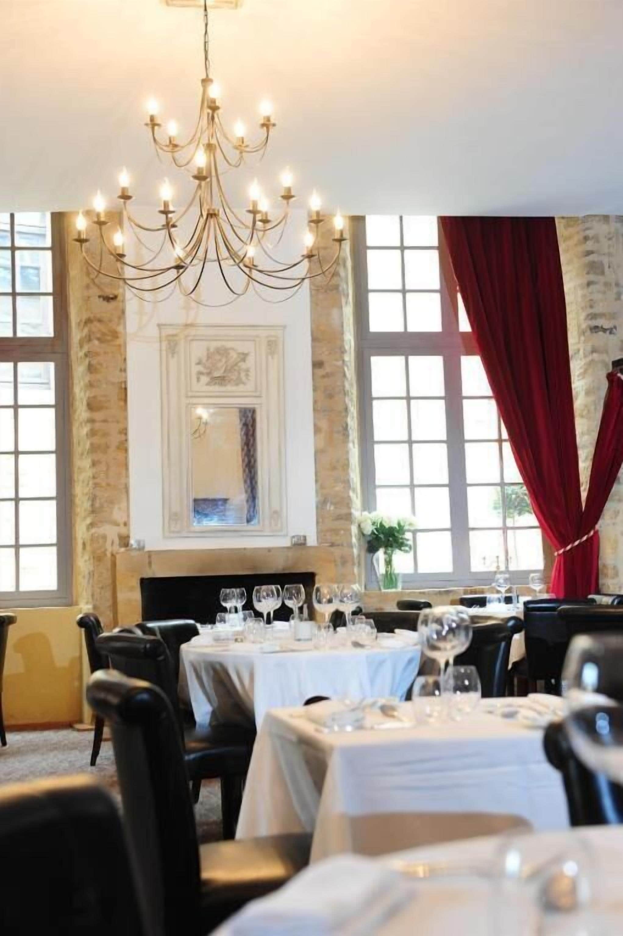 Serveert lunch en diner