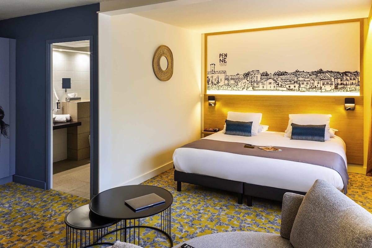 Privilege, Room, 1 Double Bed, Pool View