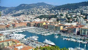 View from property - Hotel Ambassador (Nice)