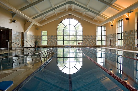 Innenpool. Westport Woods Hotel & Spa
