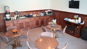 Property amenity - Main Street Lodge and Suites (Port Huron)