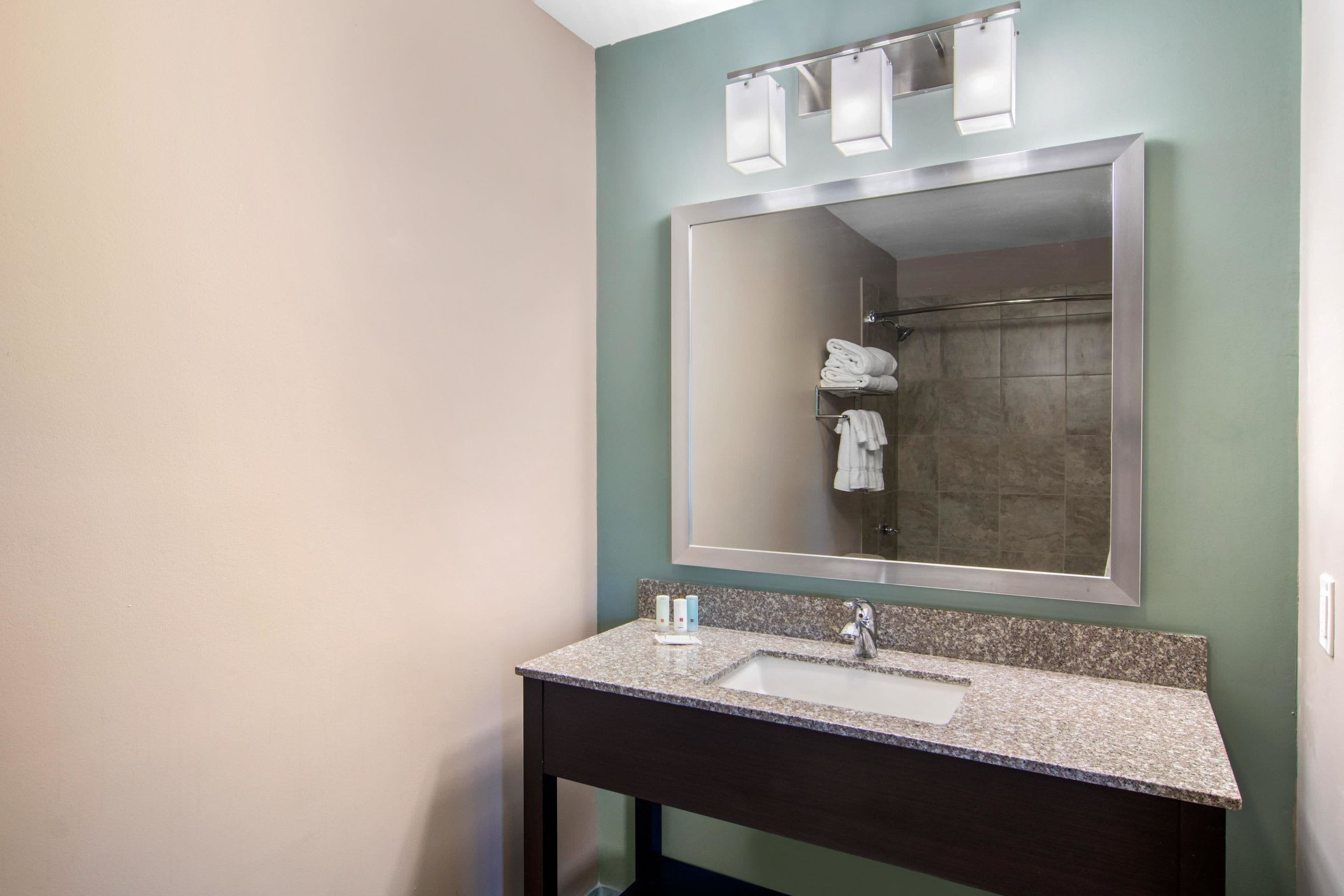 Foto - Clarion Inn & Suites Atlanta Downtown