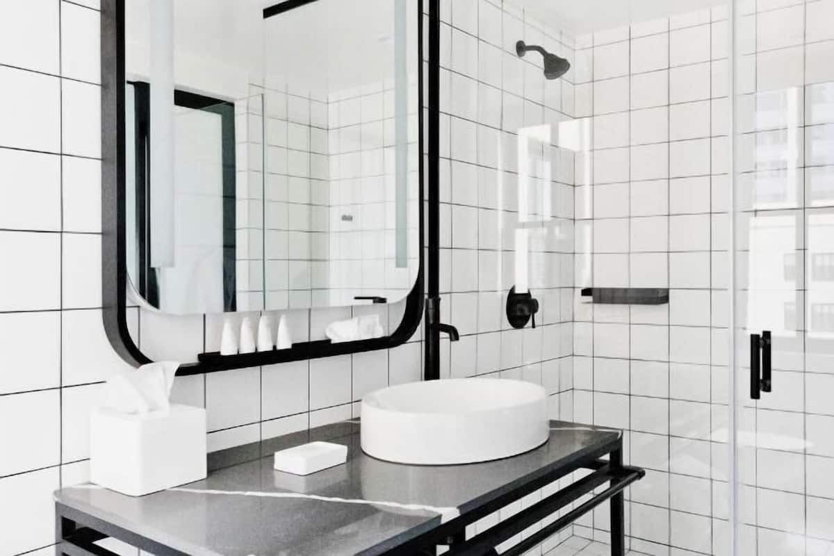 Bany | Dutxa, articles de tocador de disseny i assecador de cabells