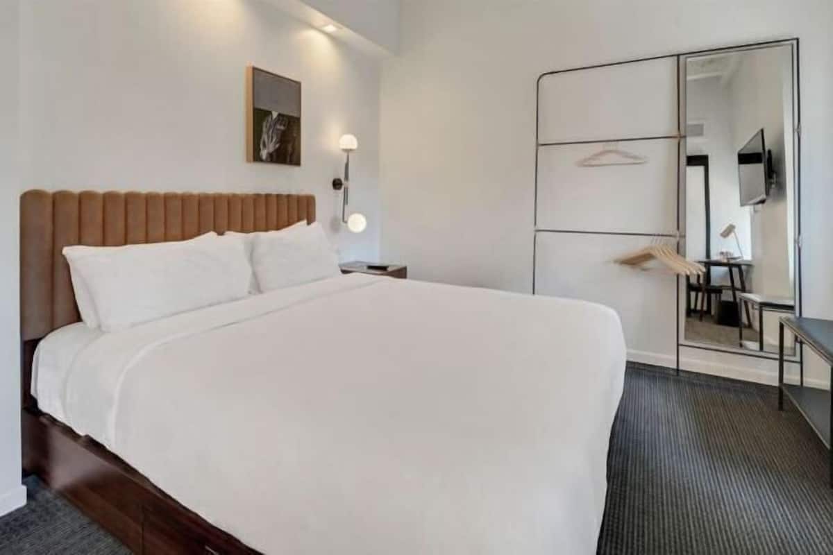 Ropa de cama de alta calidad, cubrecamas y colchones con pillow-top