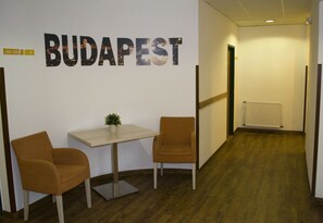 Lobby sitting area - Star City Hotel (Budapest)