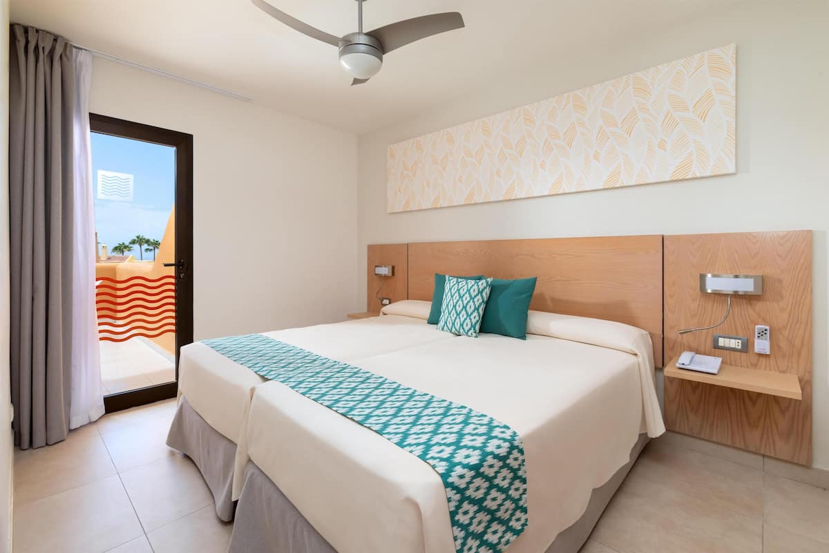 1 bedroom, in-room safe, individually decorated, desk