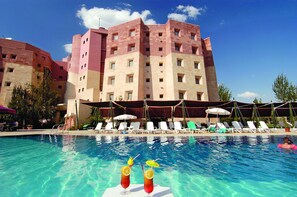 Outdoor pool - Kapadokya Lodge (Nevsehir)