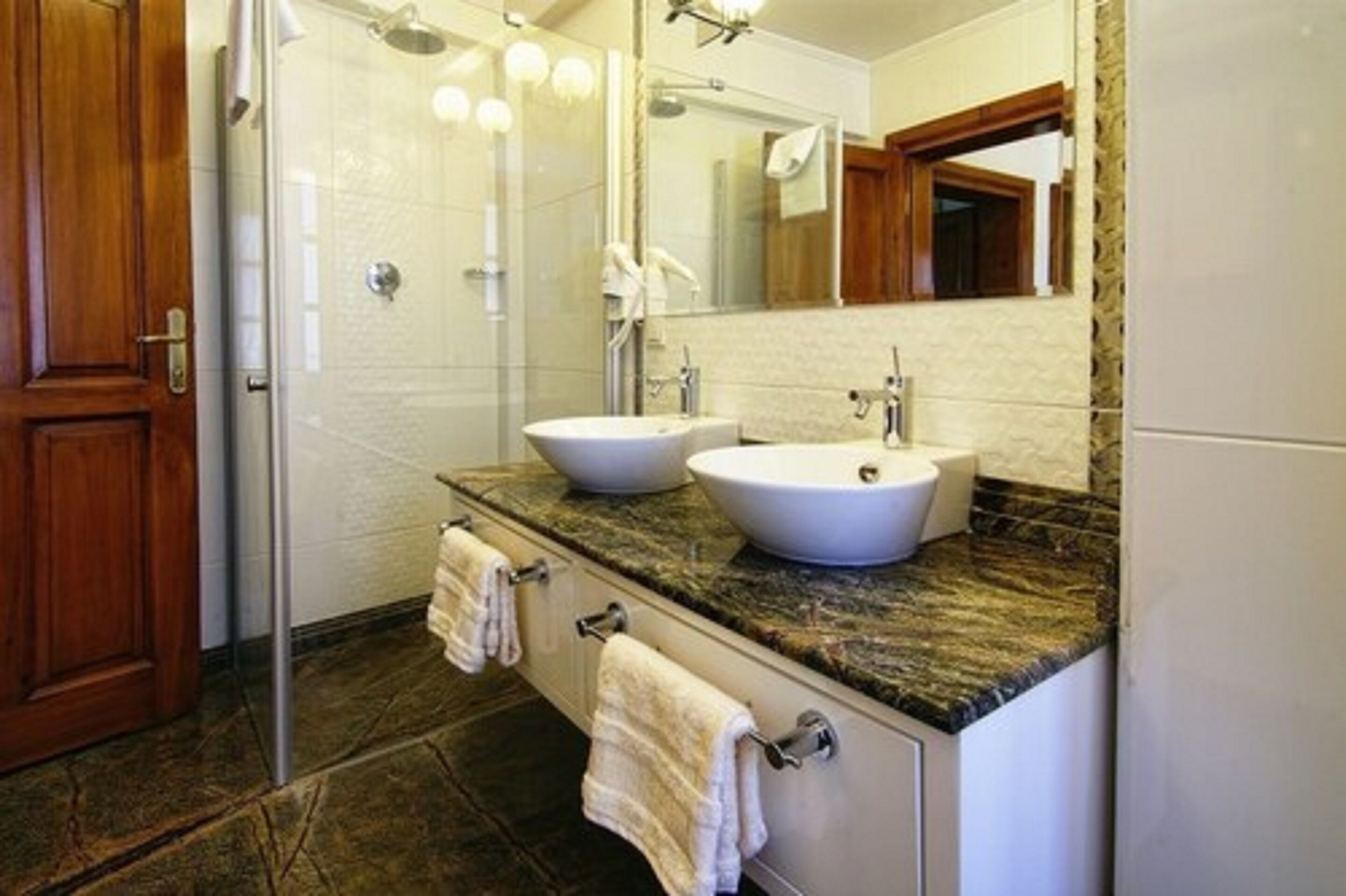 villa  | bathroom | free toiletries, hair dryer, bathrobes, slippers