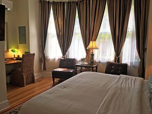 Luxury Room 401.King