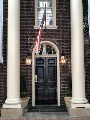 Entrada de la propiedad