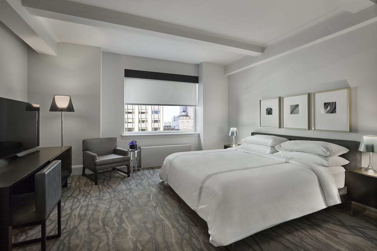 In-room safe, individually decorated, individually furnished, desk