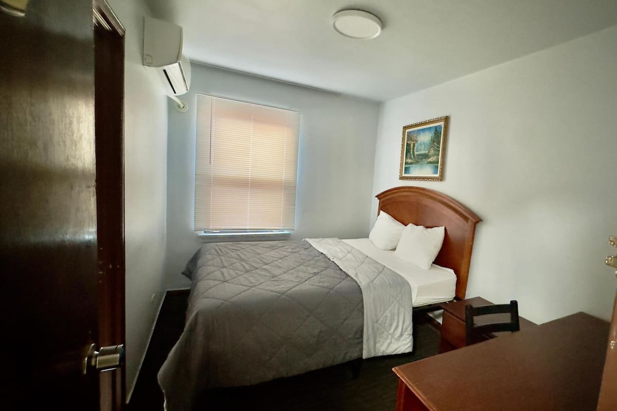 Classic Room, 1 Bedroom | 2 bedrooms, desk, iron/ironing board, free WiFi