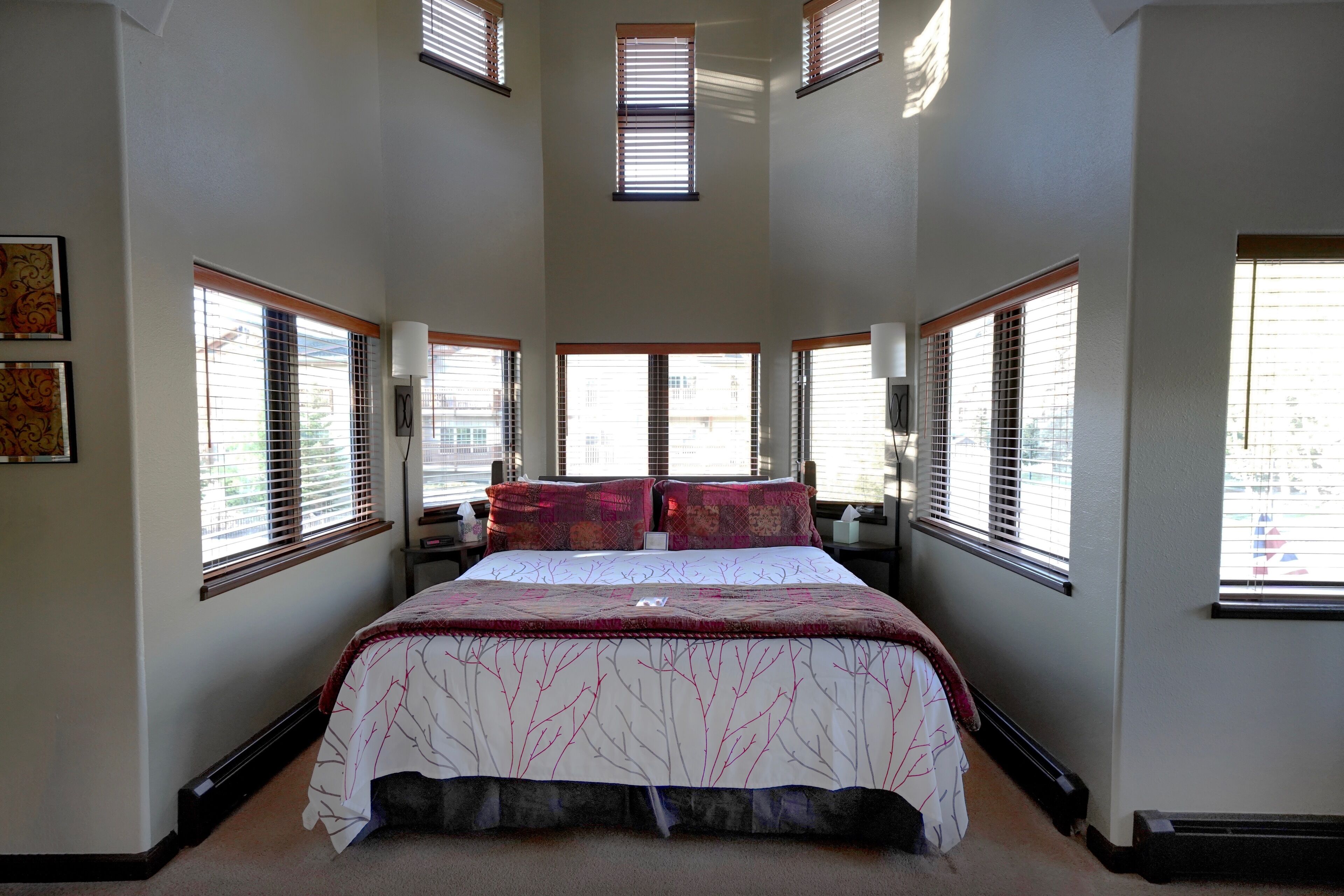 Superior Room, 1 King Bed with Sofa bed, Mountain View, Mountainside